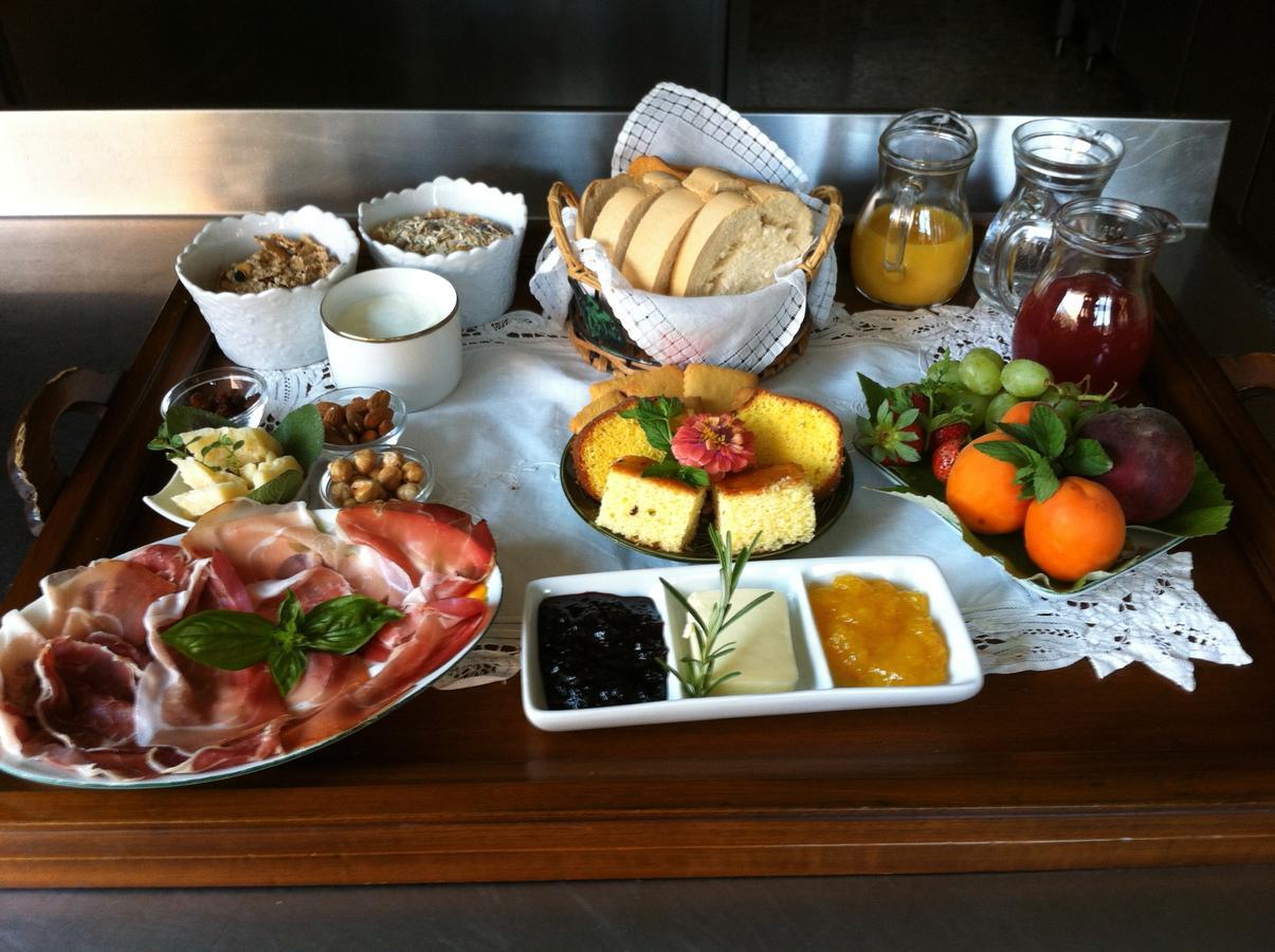 Agriturismo Le Colombaie 布塞托 外观 照片